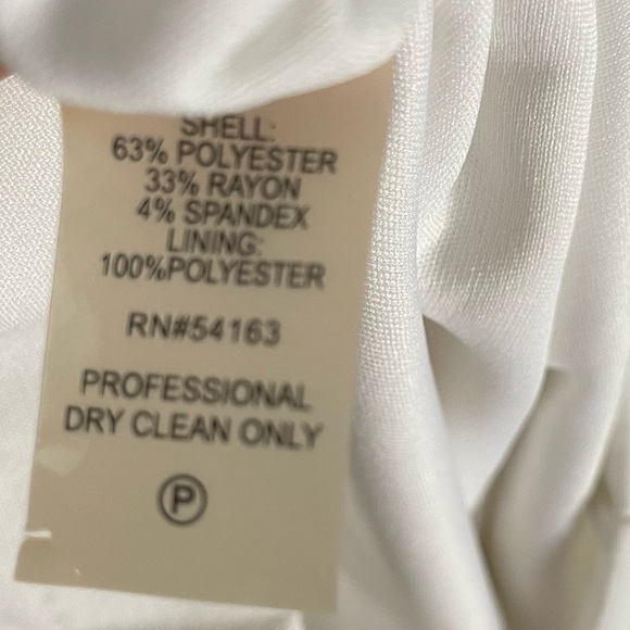 Calvin Klein White Windowpane Sleeveless Dress – Size 2 - Picture 6 of 6